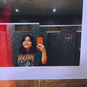 Meet your Posher, Salma